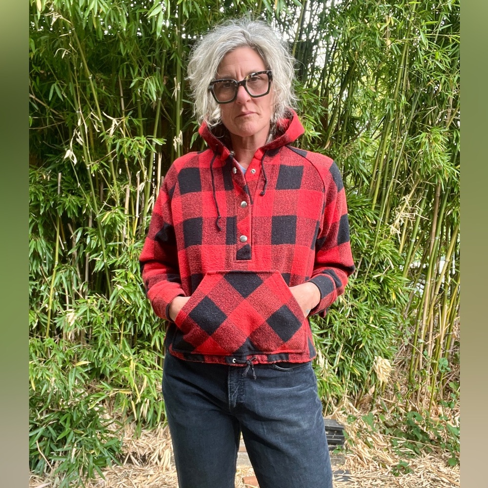 Montgomery ward 1970’s/80’s buffalo plaid hooded pullover women’s size S/M